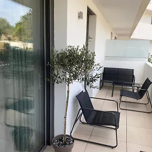 Entre Et Piscine Appartement